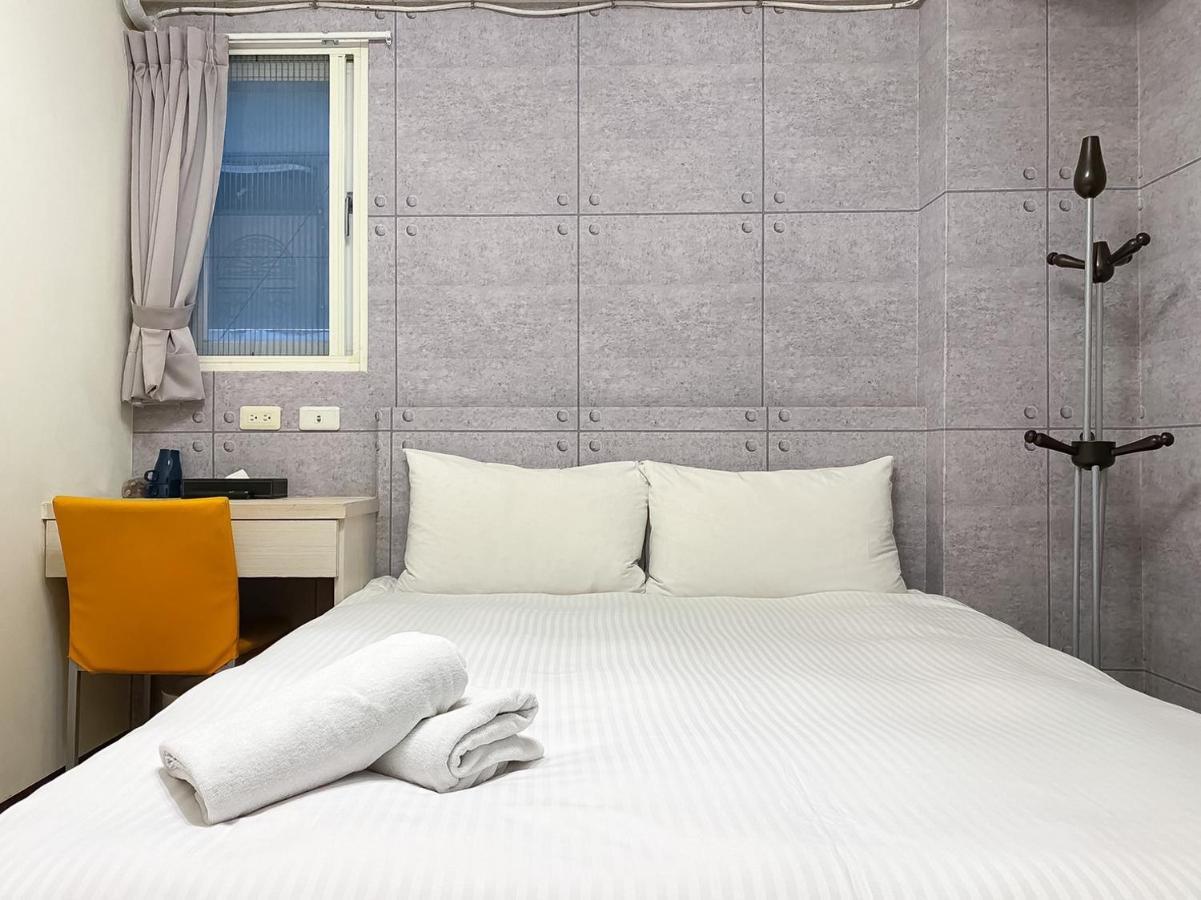 Fengjia Sleep Hotel Тайджун Екстериор снимка