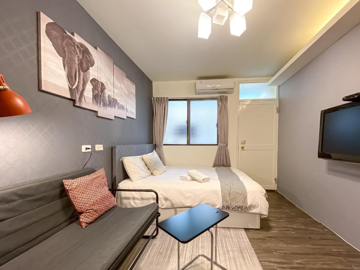 Fengjia Sleep Hotel Тайджун Екстериор снимка