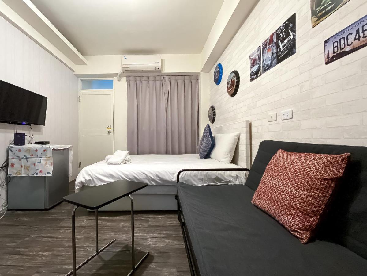 Fengjia Sleep Hotel Тайджун Екстериор снимка